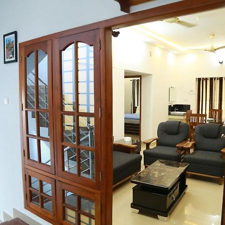 Down Town Holidays تريفِندرم المظهر الخارجي الصورة